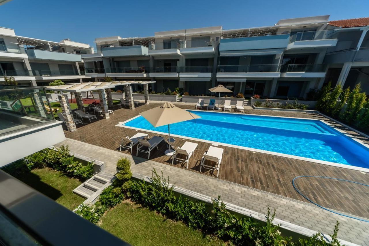 Itaka Familiy Apartments - Halkidiki Suites Com Никити Экстерьер фото
