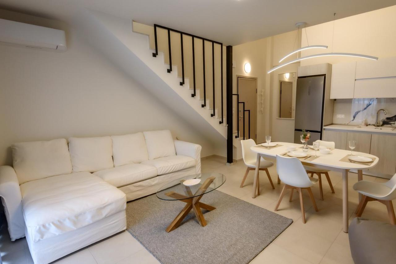 Itaka Familiy Apartments - Halkidiki Suites Com Никити Экстерьер фото