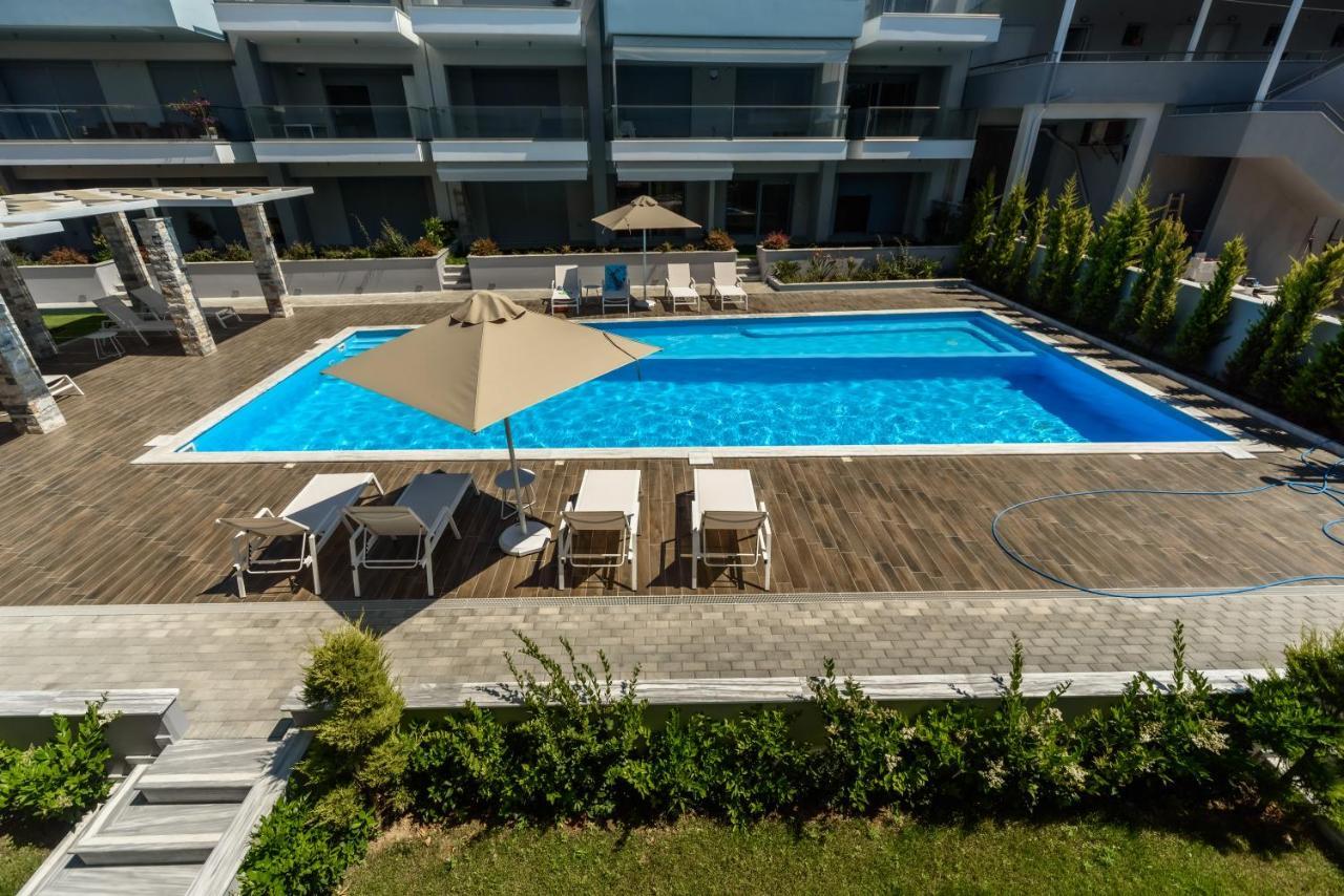 Itaka Familiy Apartments - Halkidiki Suites Com Никити Экстерьер фото