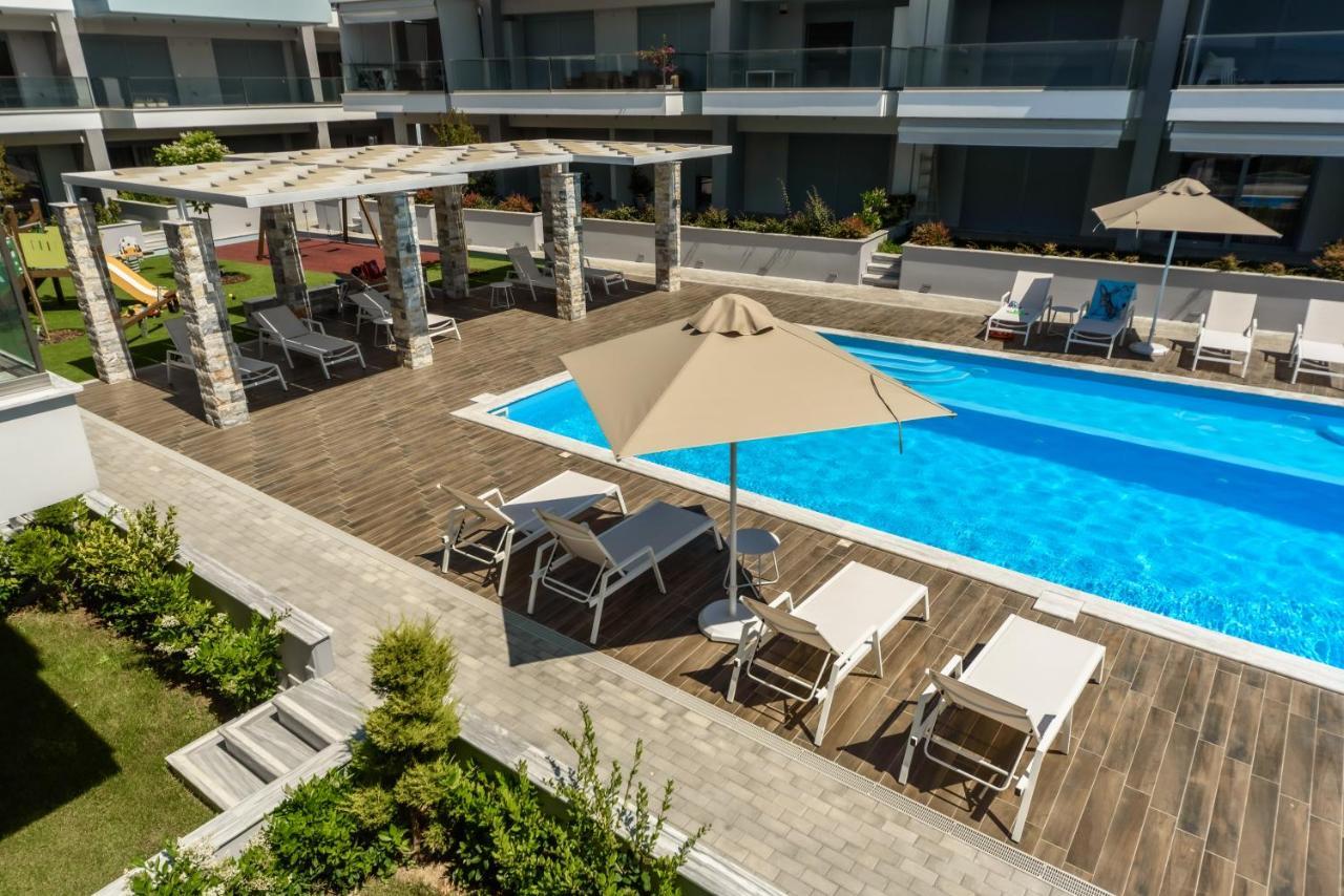 Itaka Familiy Apartments - Halkidiki Suites Com Никити Экстерьер фото